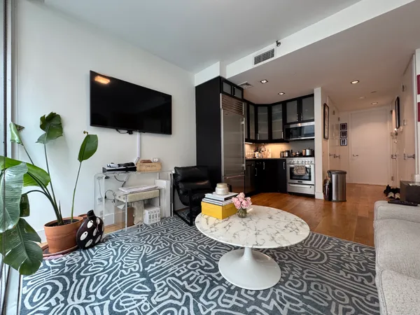 $5,000 | 343 West 16th Street, Unit 3F | Chelsea