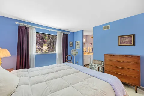 $879,000 | 8 Elf Owl Court, Novato, CA 94949