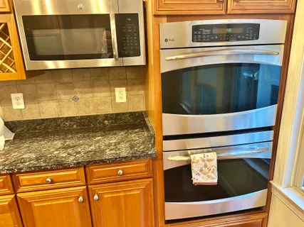 $940,000 | 2619 South Kenmore Court, Arlington, VA 22206