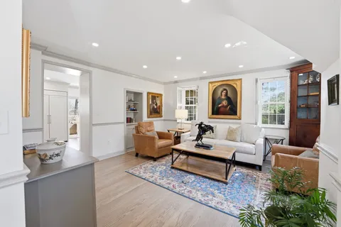 $1,100,000 | 7612 Virginia Avenue, Falls Church, VA 22043