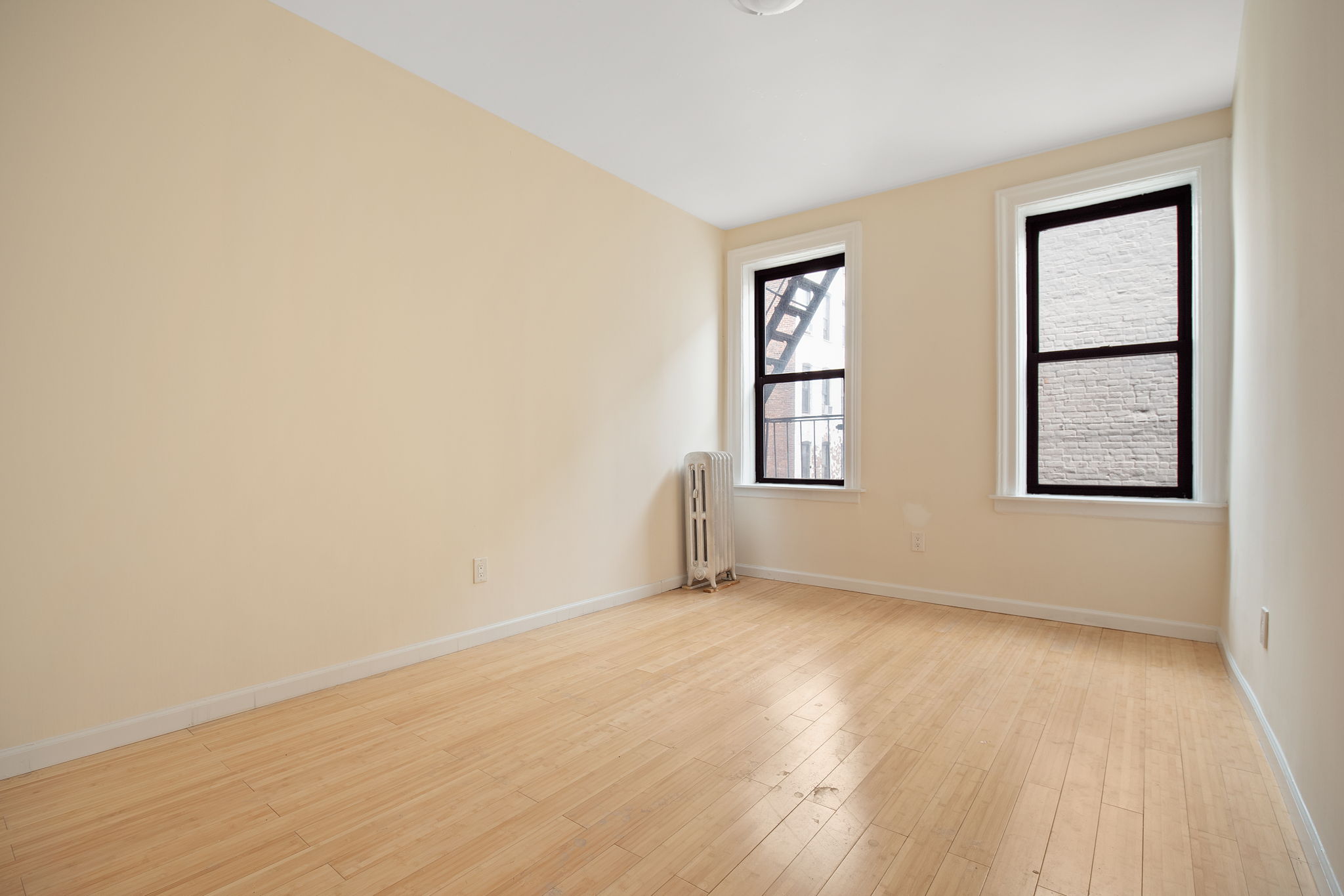 75 Saint Nicholas Place, Unit 1K Manhattan, NY 10032 - Photo 3 of 8