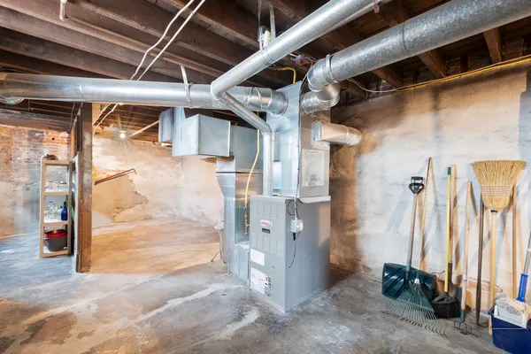 $695,000 | 12 Lauriston Street, Providence, RI 02906