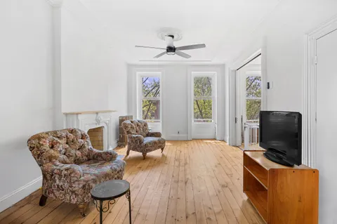 $1,475,000 | 703 President Street, Unit 4 | Park Slope