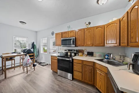 Contact Agent | 202 Commercial Street, Weymouth, MA 02188