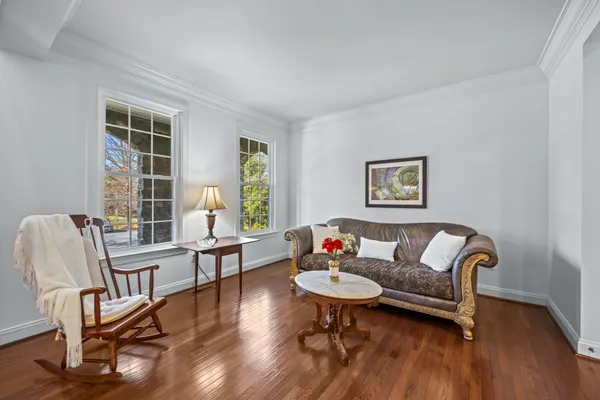 $1,050,000 | 8114 Kylemore Way, Ellicott City, MD 21043