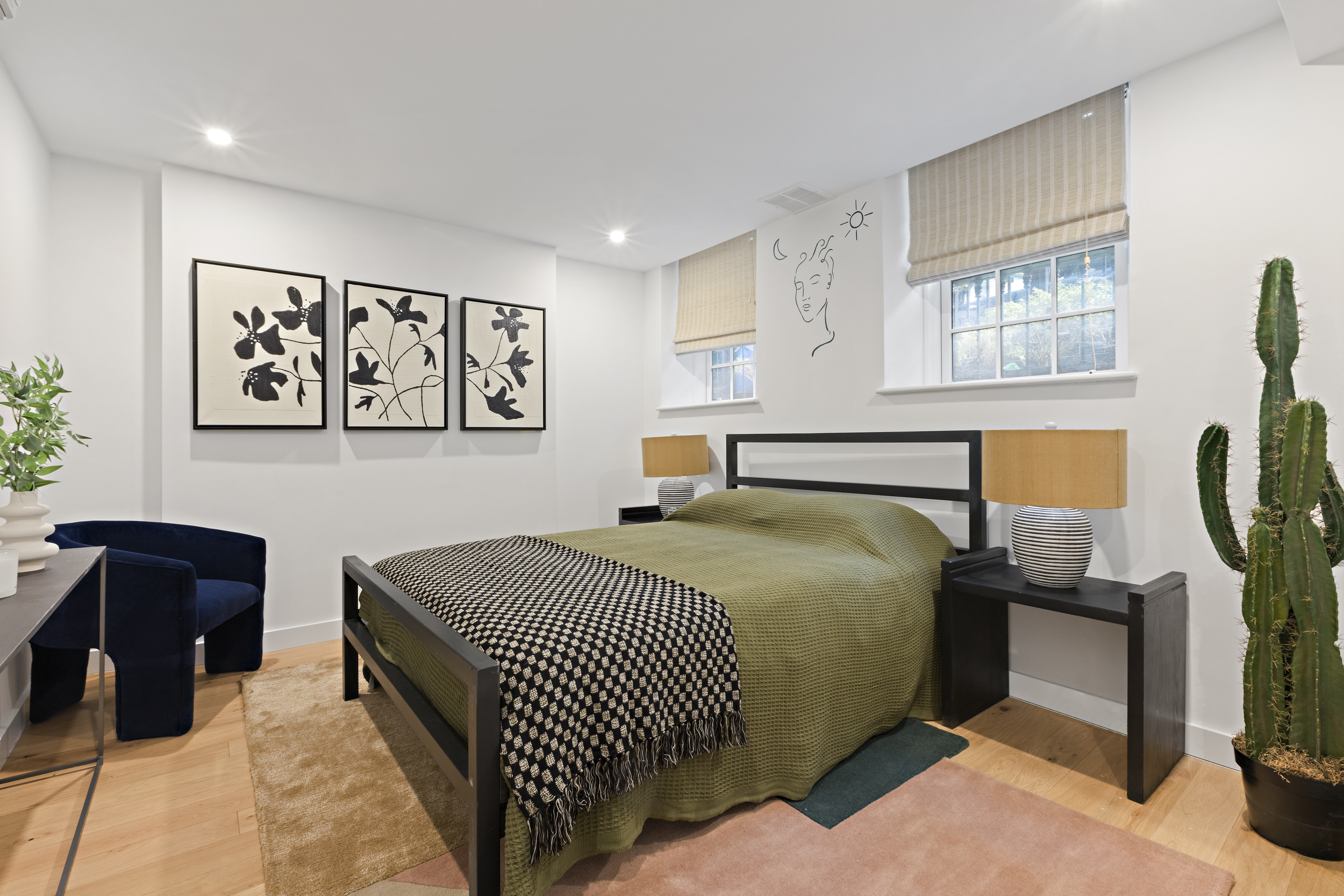 49 Barrow Street Manhattan, NY 10014 - Photo 19 of 25 a bedroom with a bed and dresser