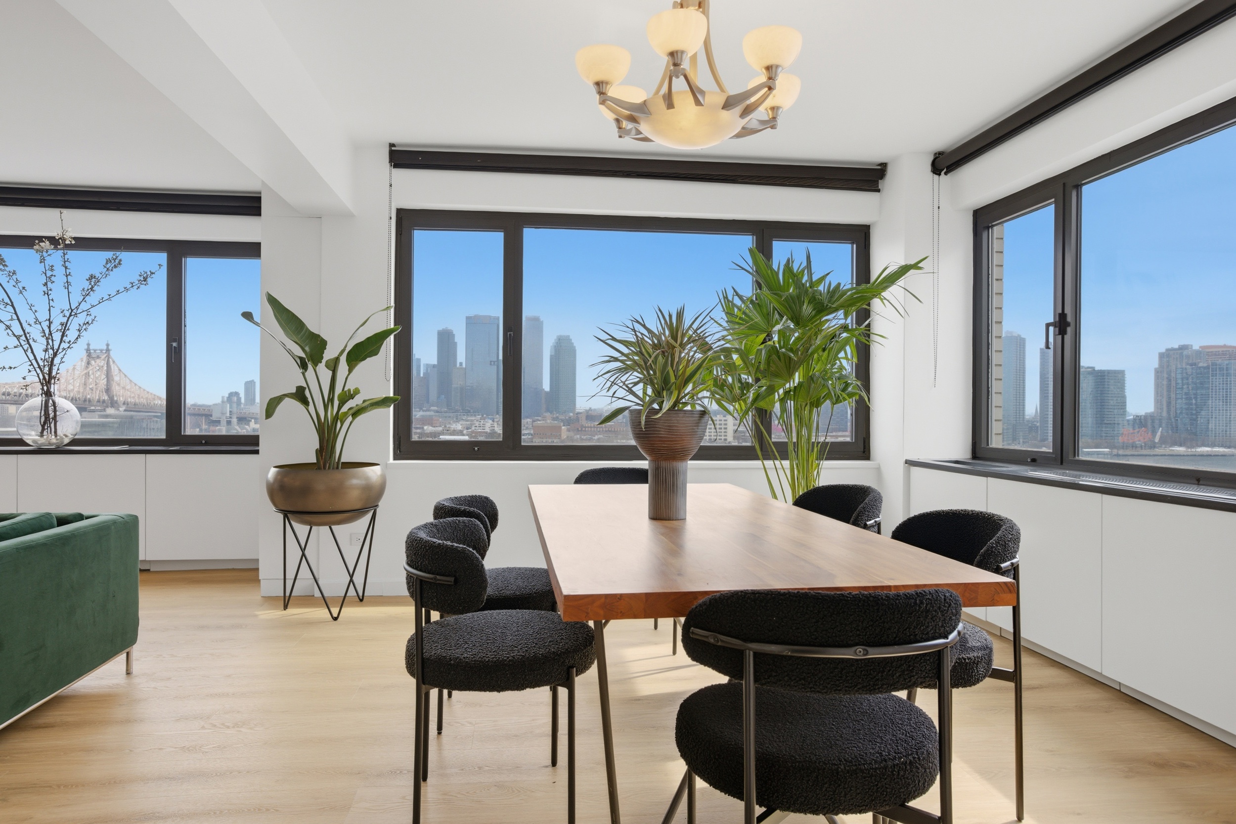 45 Sutton Place South, Unit 12L Manhattan, NY 10022 - Photo 7 of 16 Gallery Image 7