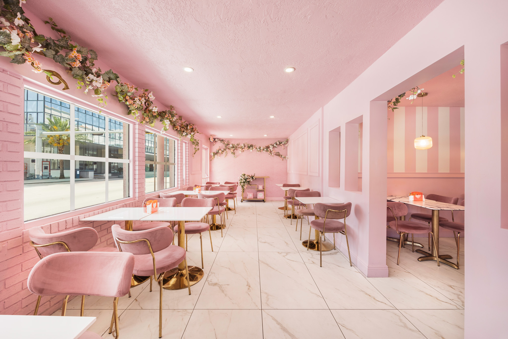 2345 Southwest 37th Avenue Miami, FL 33145 - Photo 18 of 38