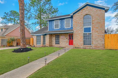 $295,000 | 2326 Bright Meadows Drive, Missouri City, TX 77489