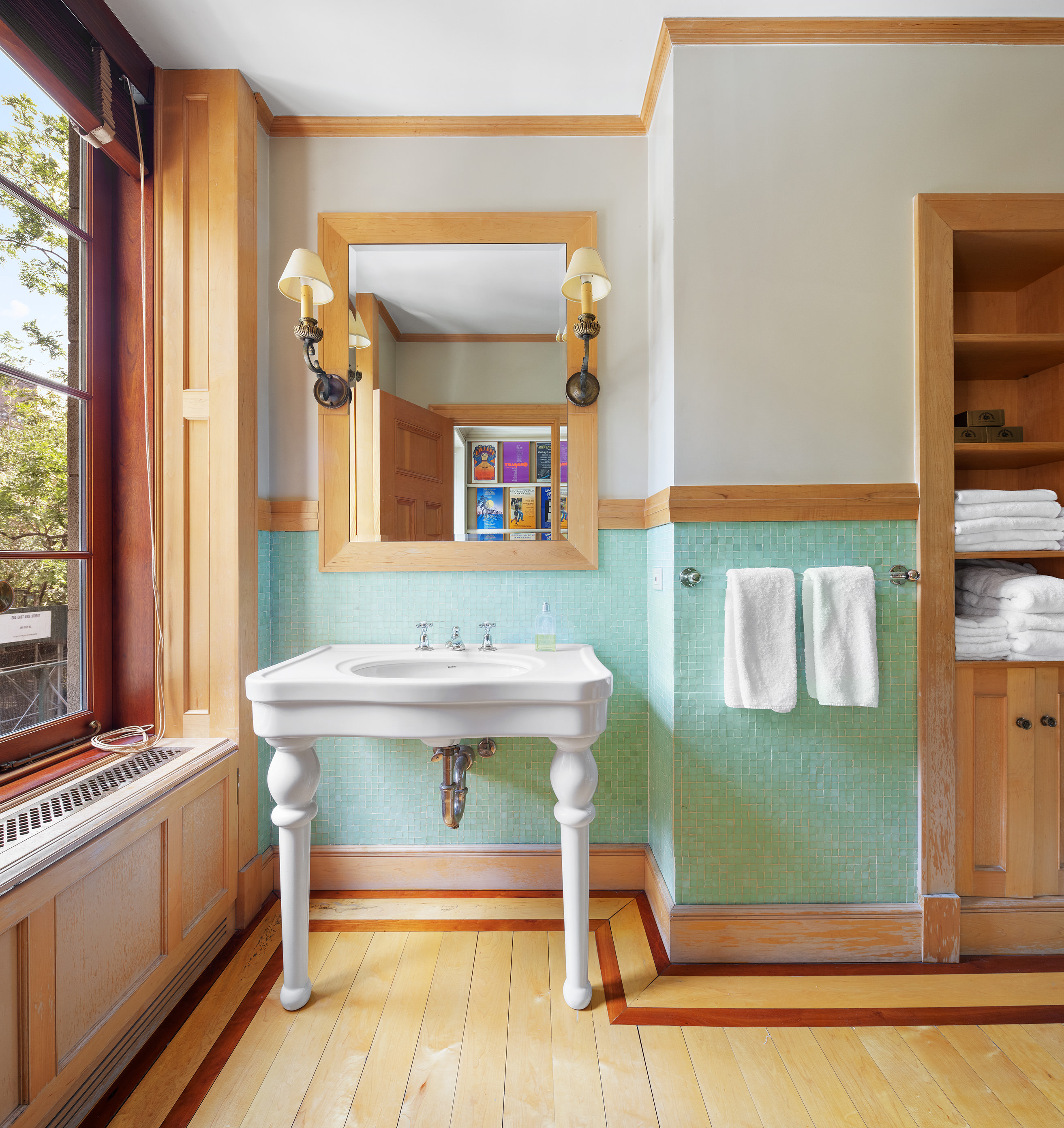 246 East 49th Street Manhattan, NY 10017 - Photo 20 of 39