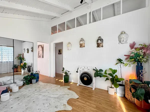 $1,400,000 | 84-554 Upena Street, Waianae, HI 96792