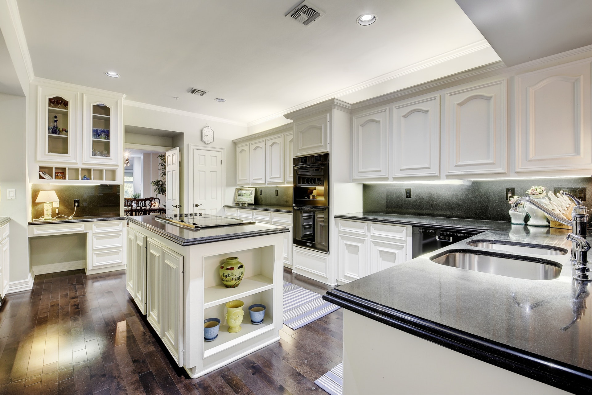 2329 Westlake Drive, Unit 2 Austin, TX 78746 - Photo 10 of 48