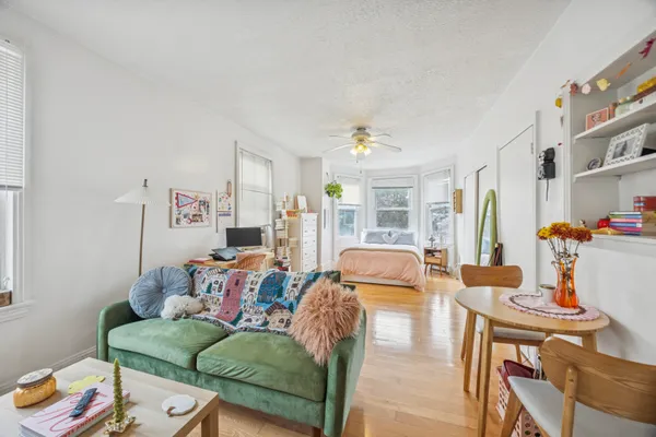 $1,295,000 | 142 North 21st Street, Philadelphia, PA 19103