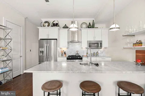 $875,000 | 1223 Kenyon Street Northwest, Unit 3, Washington, DC 20010