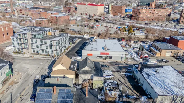 a picture of city view