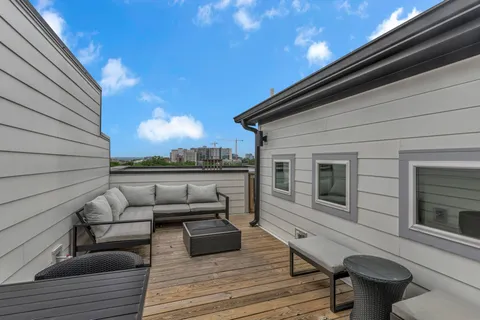 $949,900 | 2001 Convent Place, Unit 7, Nashville, TN 37212