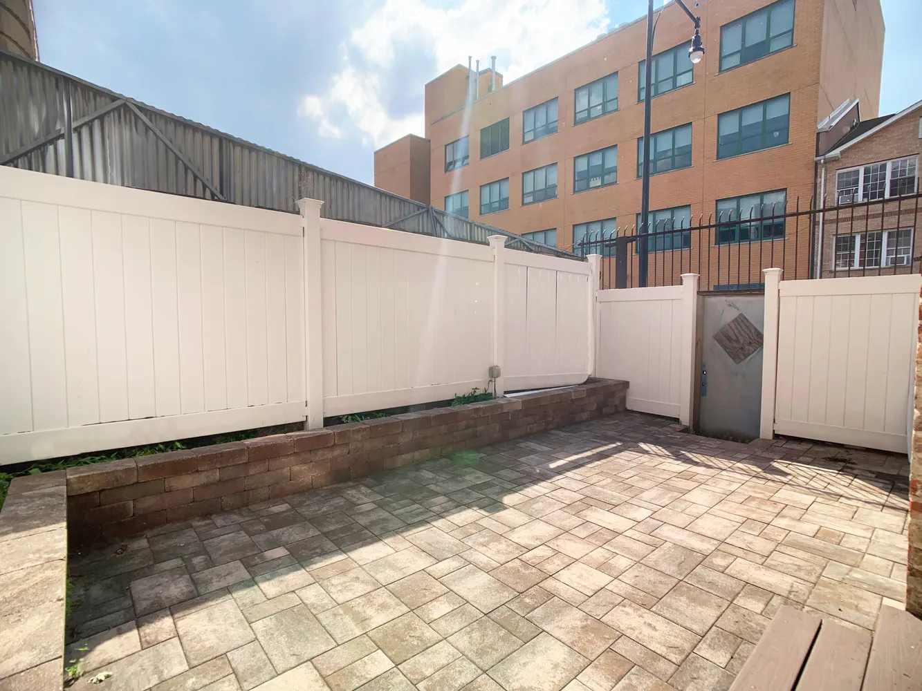 $3,500 | 350 Irving Avenue, Unit 1R | Bushwick