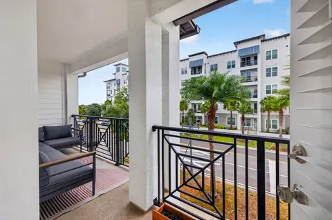 $799,900 | 5351 Bridge Street, Unit 86, Tampa, FL 33611