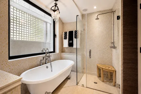 $3,295,000 | 4 East 82nd Street, Unit 1/2R | Upper East Side