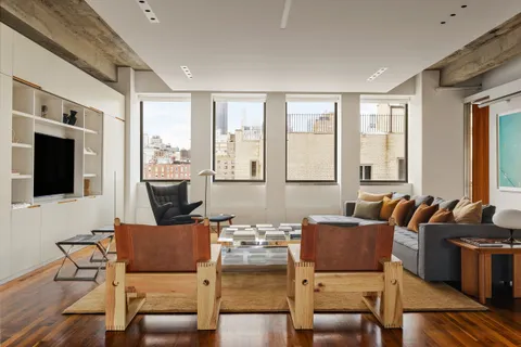 $10,000,000 | 205 West 19th Street, Unit 11 | Chelsea
