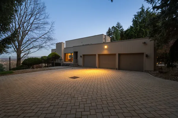 $2,500,000 | Address Upon Request, Green Brook, NJ 07069
