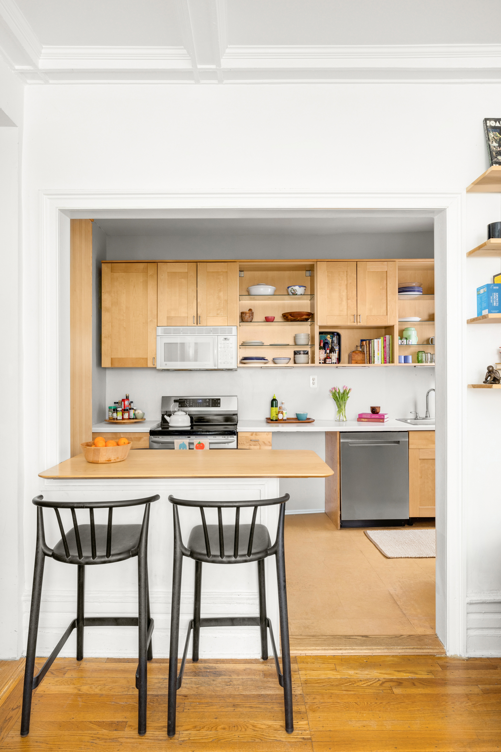 250 Seeley Street, Unit 4 Brooklyn, NY 11218 - Photo 4 of 8