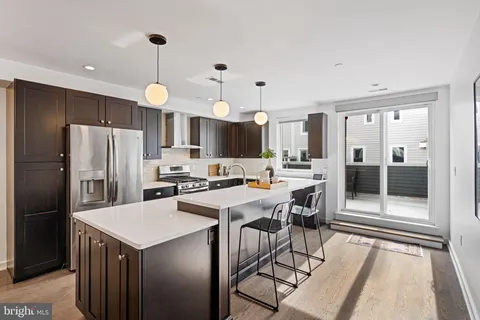 $775,000 | 418 Wallace Street, Philadelphia, PA 19123