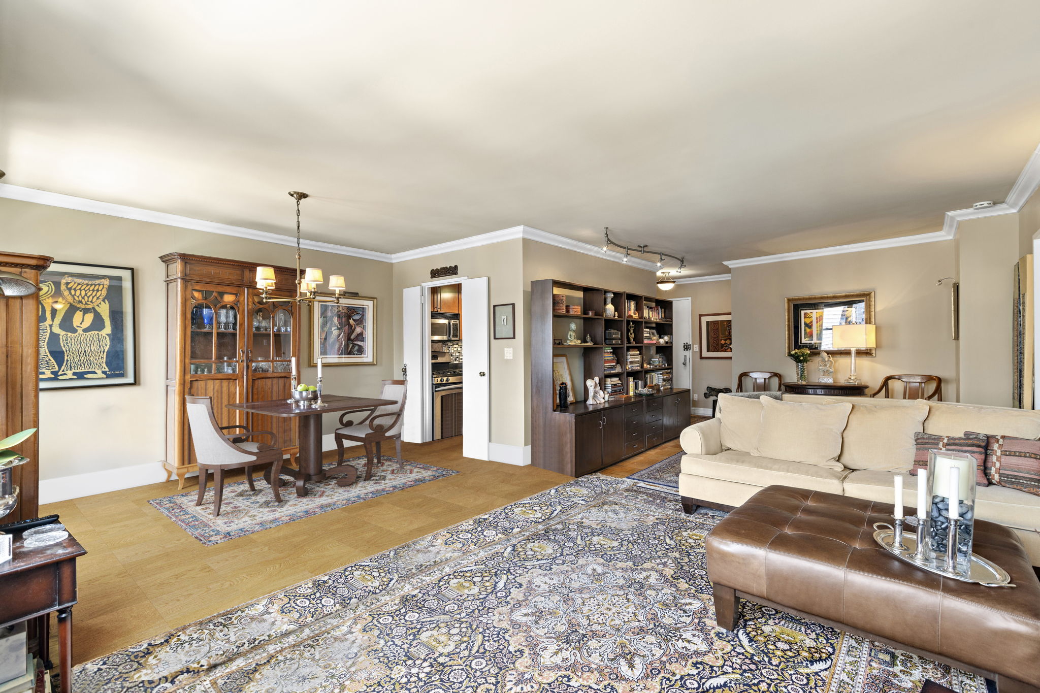 400 East 54th Street, Unit 27B Manhattan, NY 10022 - Photo 5 of 23