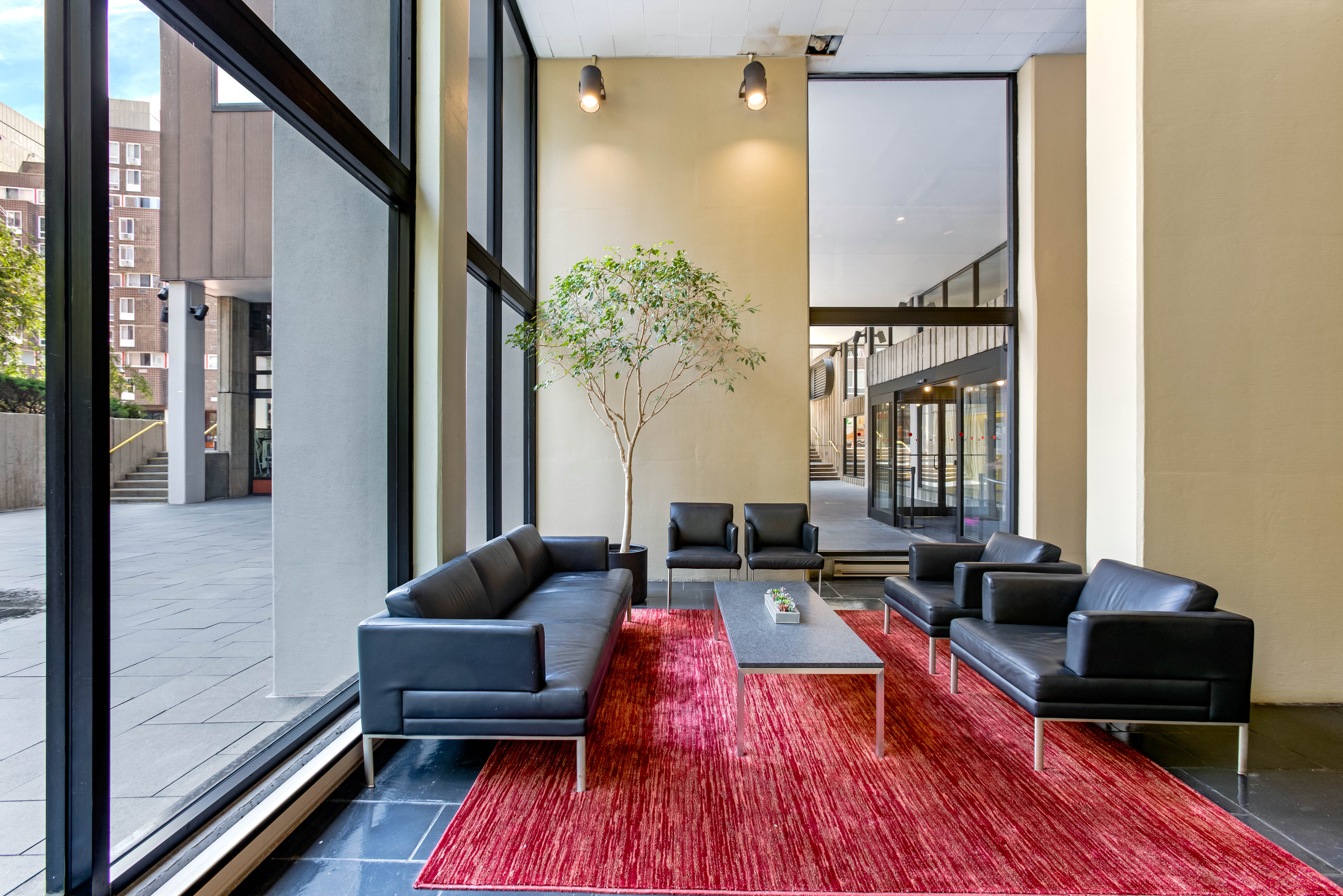 531 Main Street, Unit 509 Manhattan, NY 10044 - Photo 19 of 21