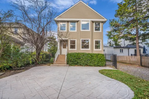 $950,000 | 81 Pinckney Road, Red Bank, NJ 07701