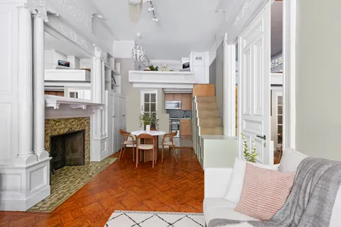 $1,250,000 | 61 West 88th Street, Unit 1F | Upper West Side