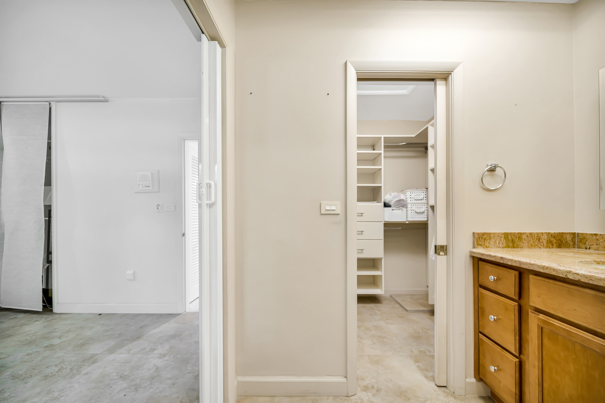 6760 Southwest 62nd Terrace Miami, FL 33143 - Photo 32 of 38