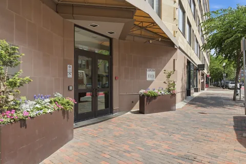 $898,500 | 1313 Washington Street, Unit 414, Boston, MA 02118