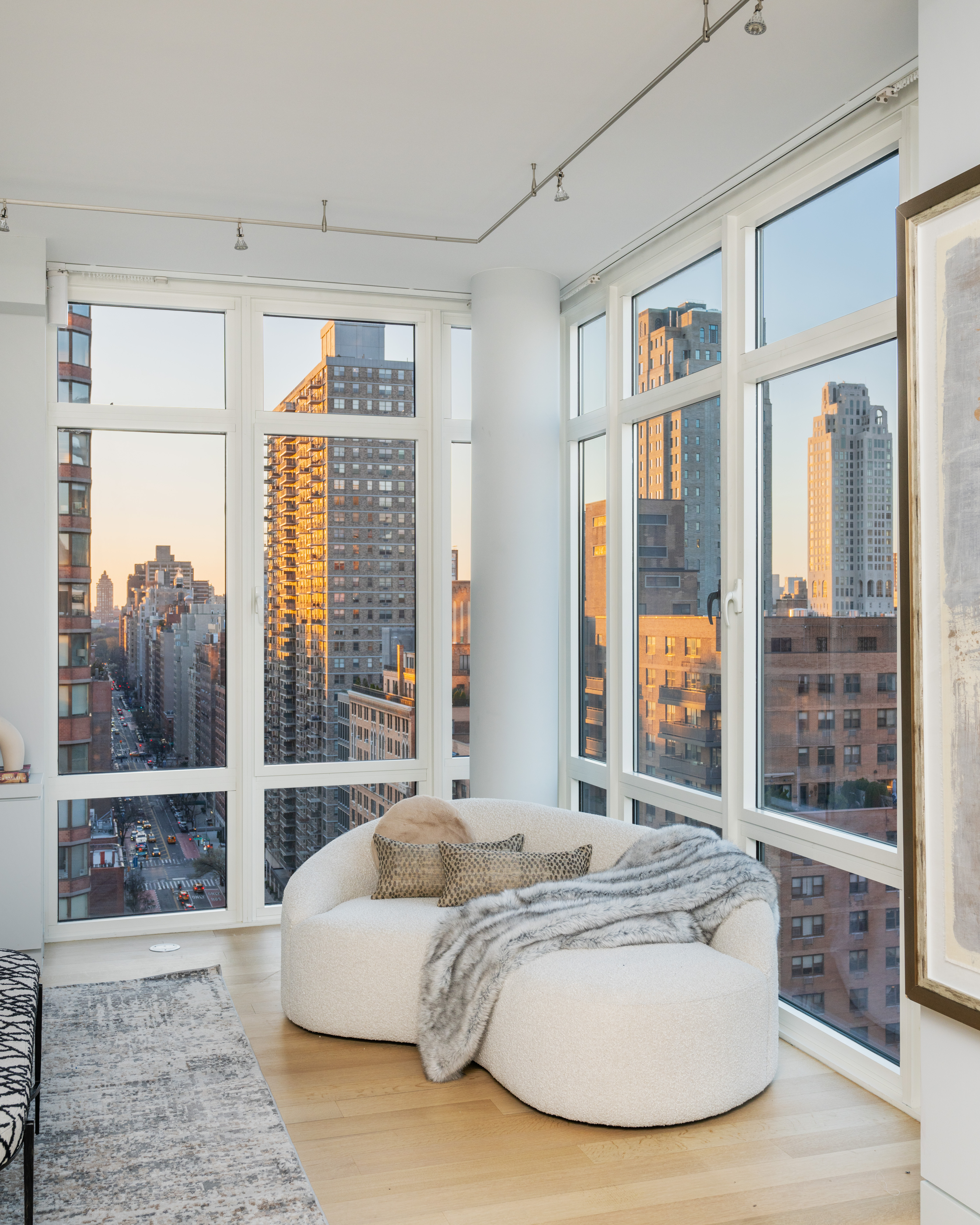 408 East 79th Street, Unit PHA Manhattan, NY 10075 - Photo 16 of 24