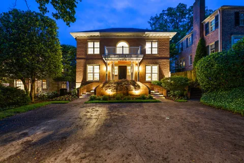 Contact Agent | 5313 Massachusetts Avenue, Bethesda, MD 20816