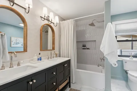 Contact Agent | 77 Donelson Street, Nashville, TN 37210