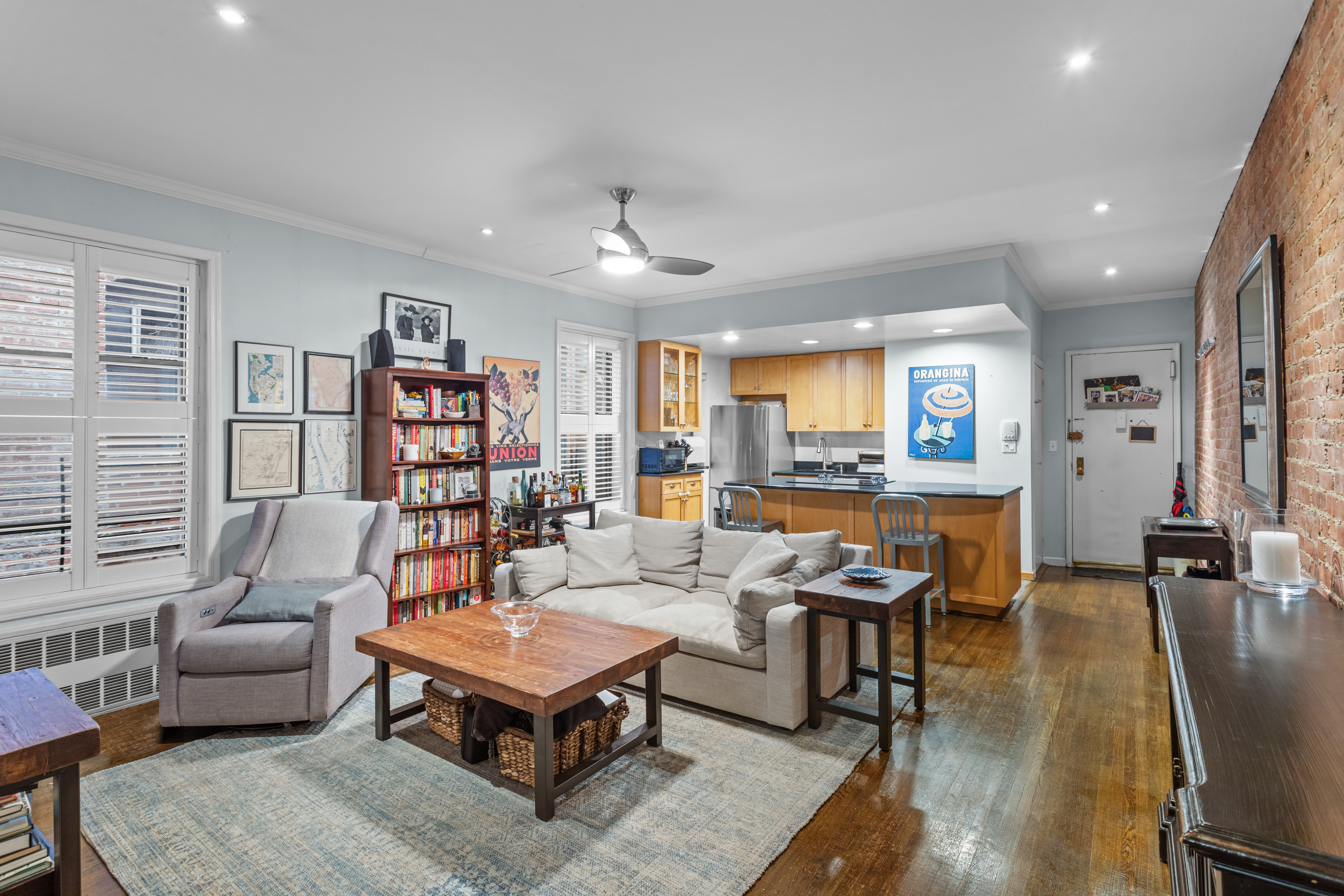 155 West 80th Street, Unit 4B Manhattan, NY 10024 - Photo 2 of 9