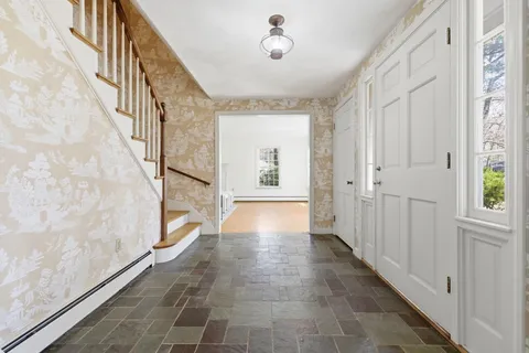 $1,499,999 | 10 Durham Drive, Lynnfield, MA 01940