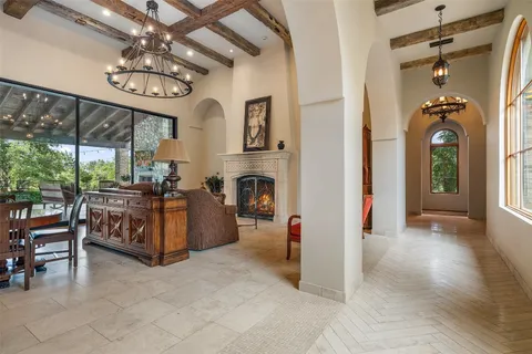 $6,999,000 | 418 Cattle Trail Drive, Dripping Springs, TX 78620