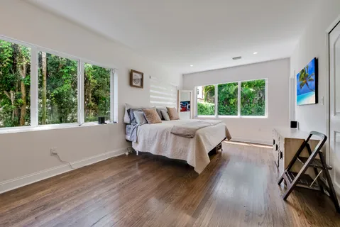 $1,550,000 | 720 Minorca Avenue, Coral Gables, FL 33134