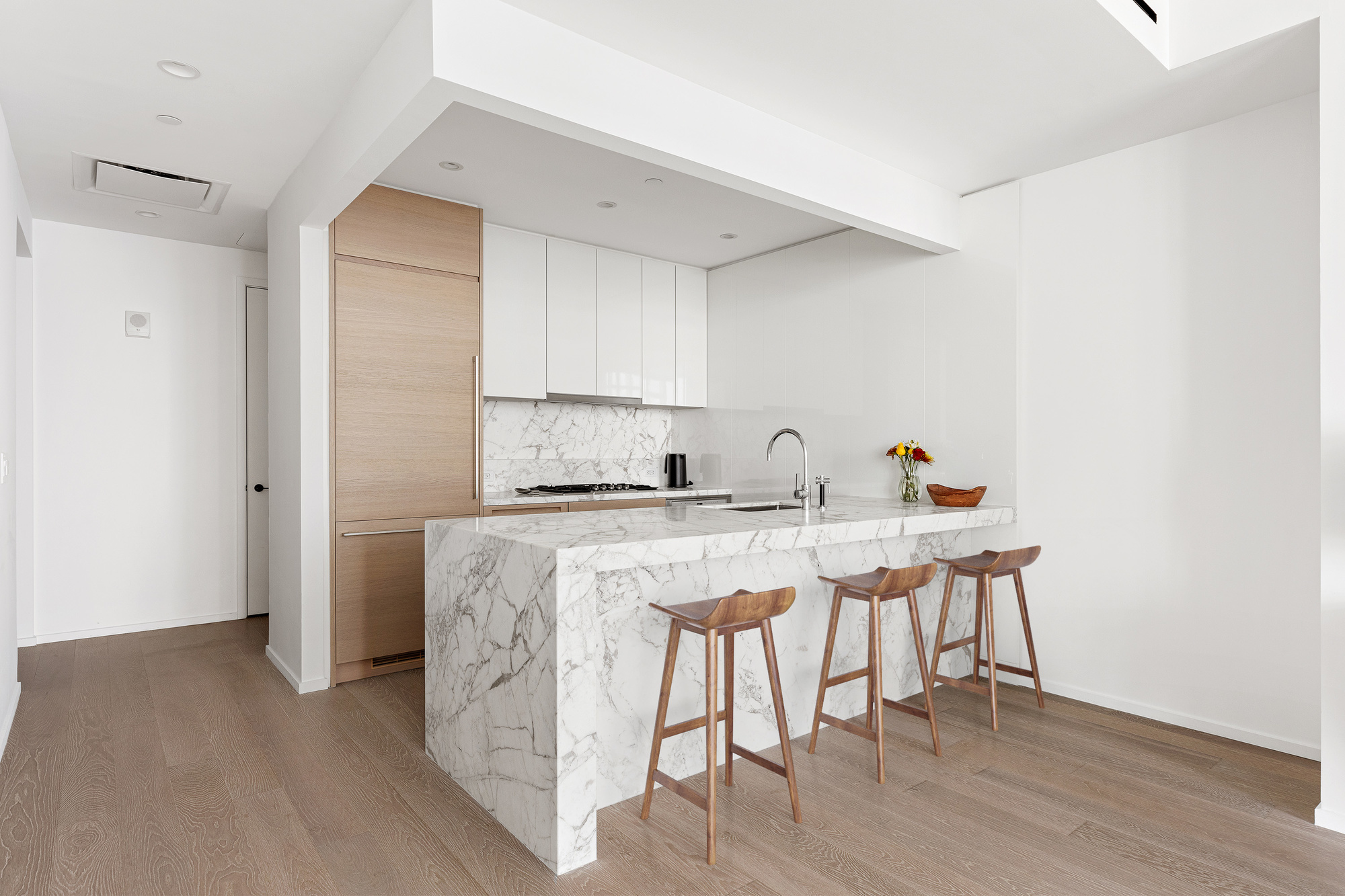 30 Riverside Boulevard, Unit 28D Manhattan, NY 10069 - Photo 2 of 18