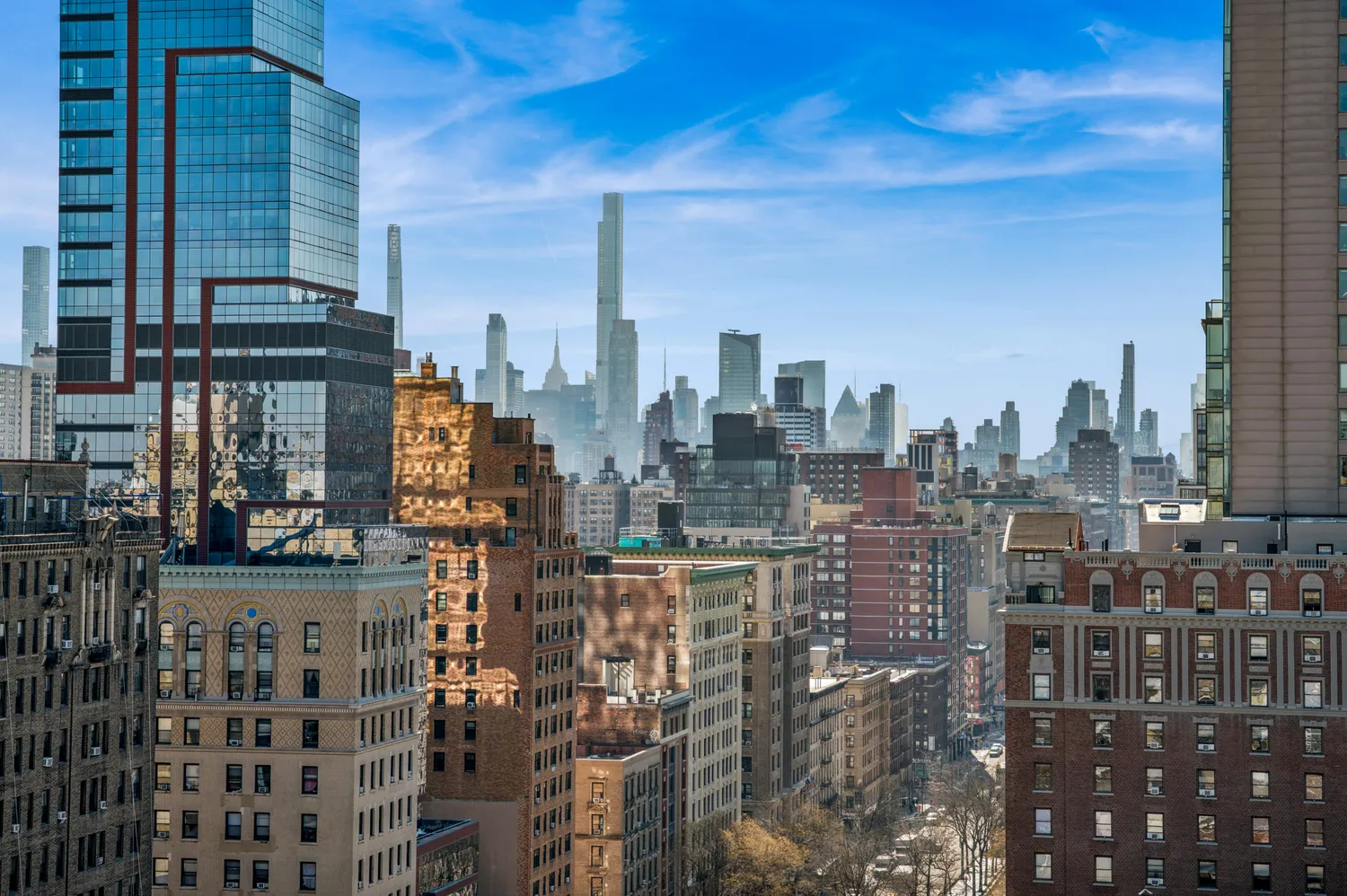 $439,000 | 235 West 102nd Street, Unit 16D | Upper West Side