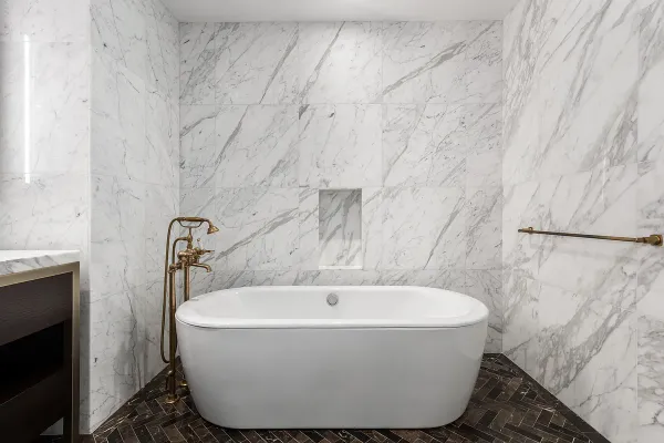 $3,995,000 | 500 West 21st Street, Unit 2G | Chelsea