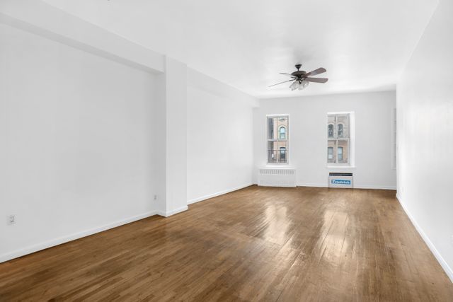 $950,000 | 99 Bank Street, Unit 3G | West Village