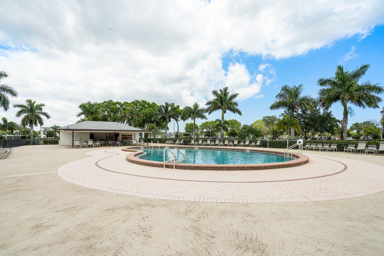 2046 Rexford Drive, Unit C Boca Raton, FL 33434 - Photo 32 of 32