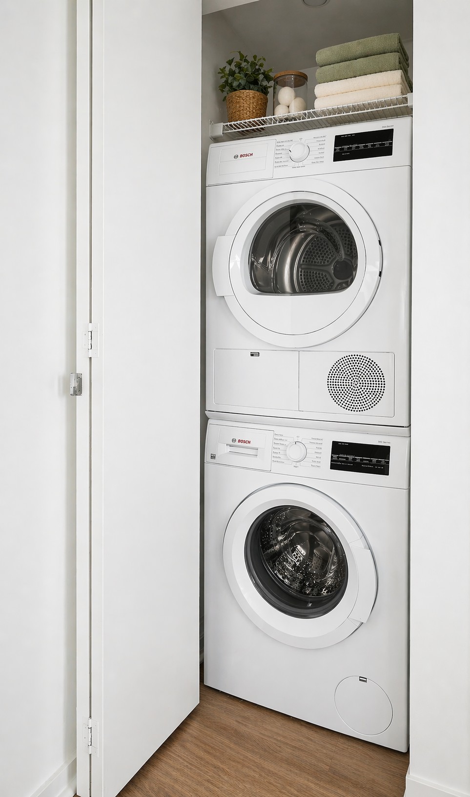 424 Bedford Avenue, Unit 8B Brooklyn, NY 11249 - Photo 14 of 21 a utility room with dryer and washer