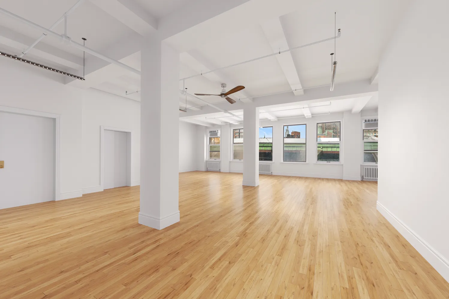 $3,300,000 | 118 East 25th Street, Unit 8 | Flatiron