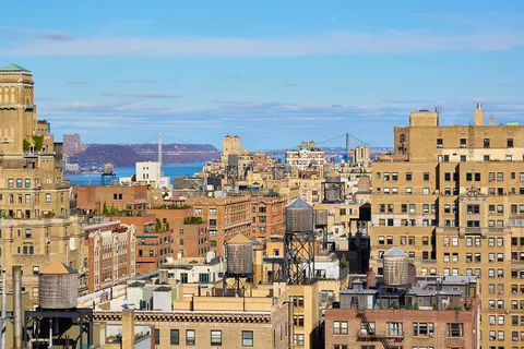 $1,250,000 | 180 West End Avenue, Unit 27A | Upper West Side