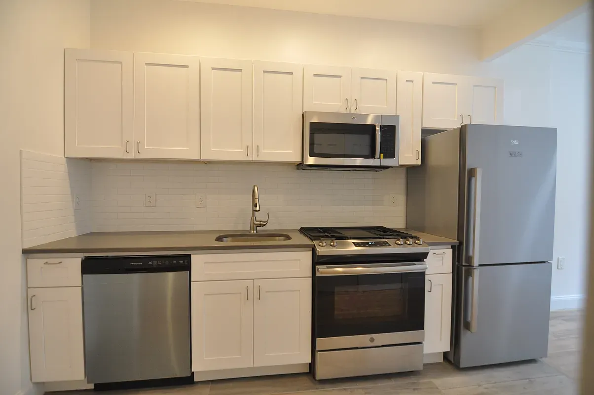 $2,000,000 | 135 West 136th Street | Central Harlem