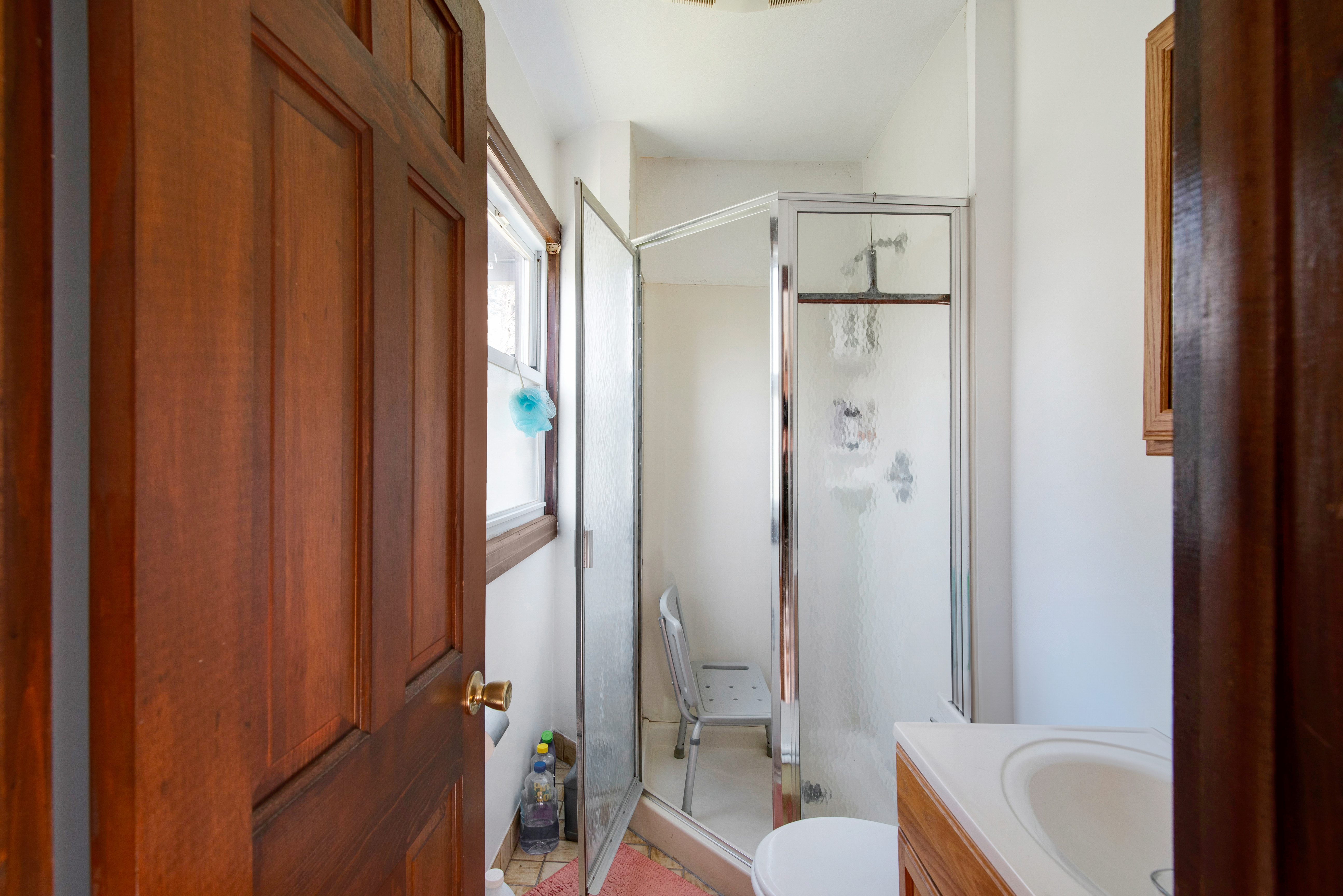 4499 Hylan Boulevard Staten Island, NY 10312 - Photo 16 of 26